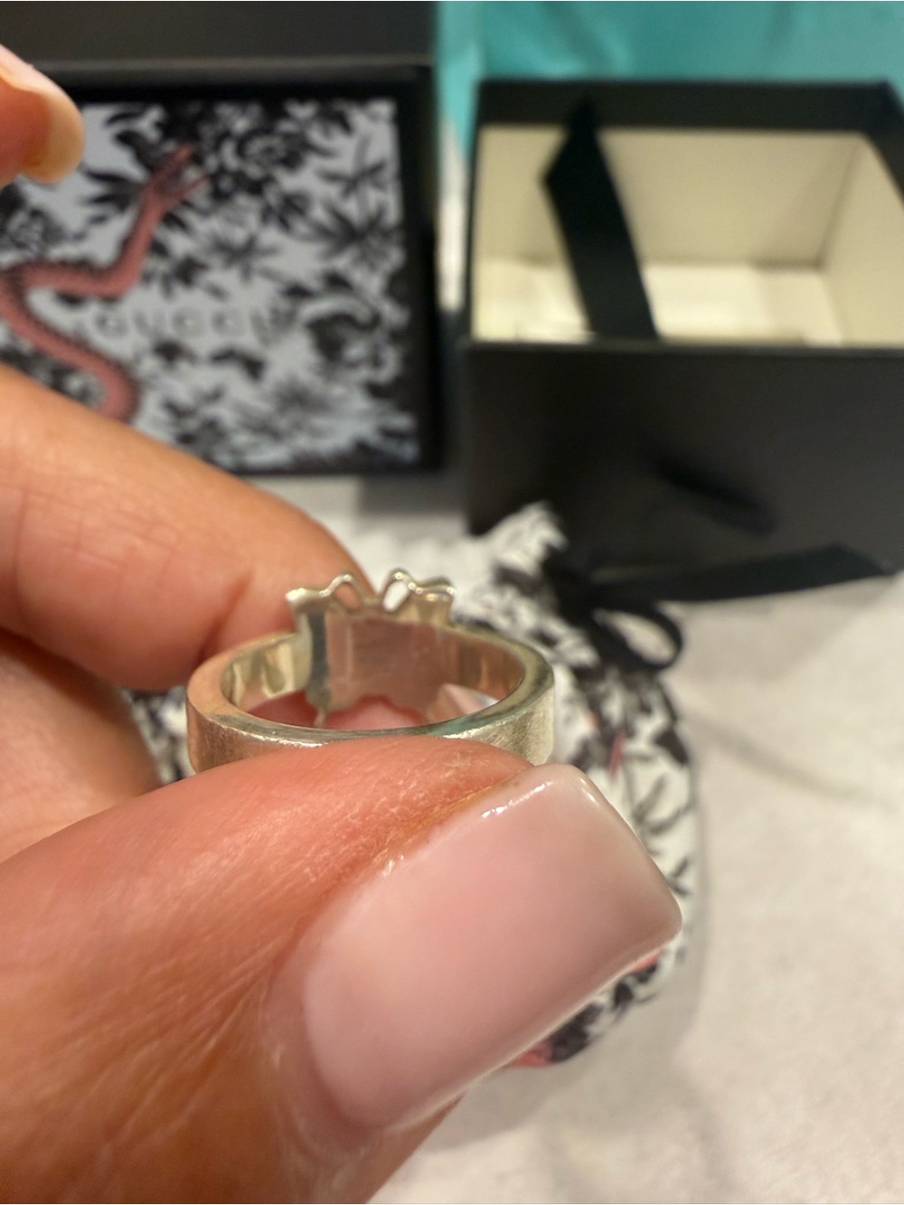 Gucci Silver Butterfly Logo Ring - Silver Size 7 - Picture 5 of 7